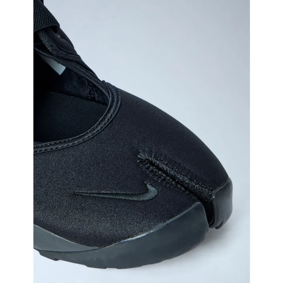 Air Rift Sneakers