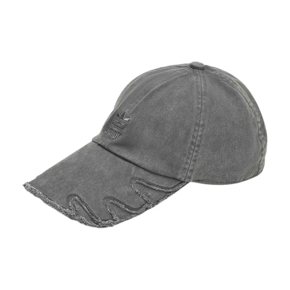 AV Slashed Cap