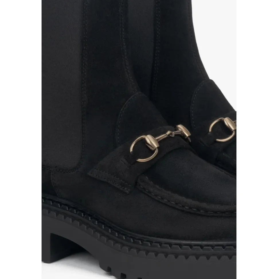 Bottines Chelsea en Velours Italien avec Boucle Dorée