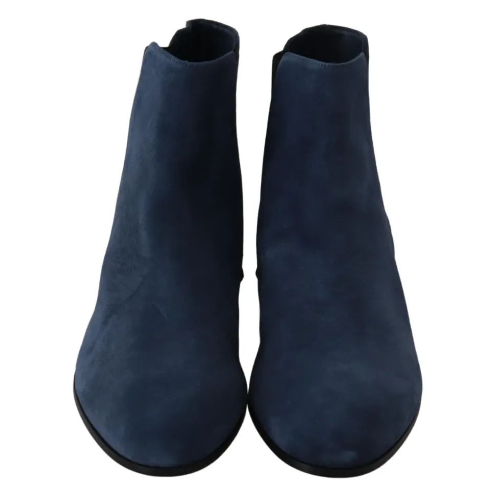 Bottines en daim avec clous décoratifs