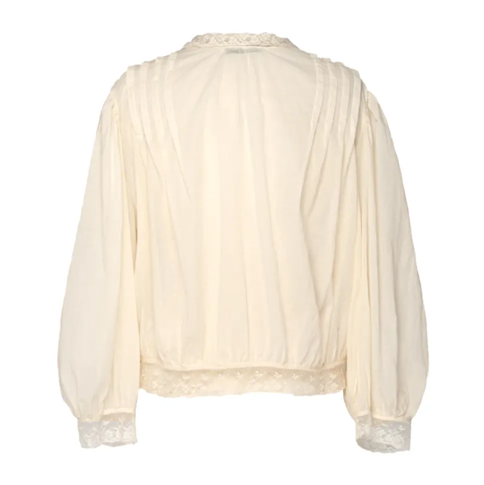 Camicia romantica