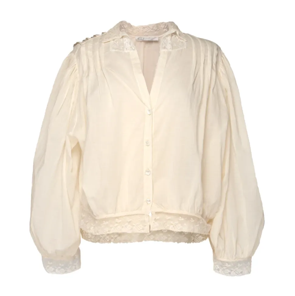 Camicia romantica