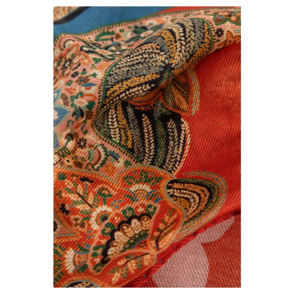 Écharpe à motifs