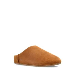 Chaussons en daim marron avec doublure en peau de mouton