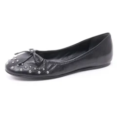 Chaussure ballerine noire cloutée