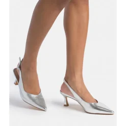 Chaussures à talons de chaton