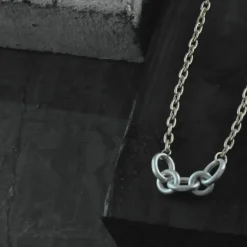 Collier Géométrique à 2 Tons