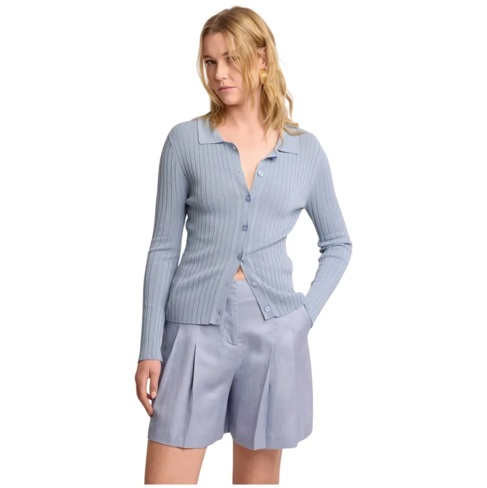 Contoured Fit Long Sleeve Top