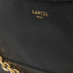 Croisette M Shoulder Bag
