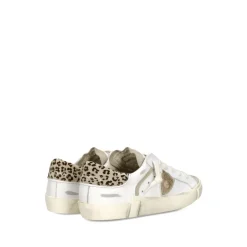 Flat Shoes