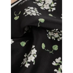 Foulard en twill de soie à imprimé floral