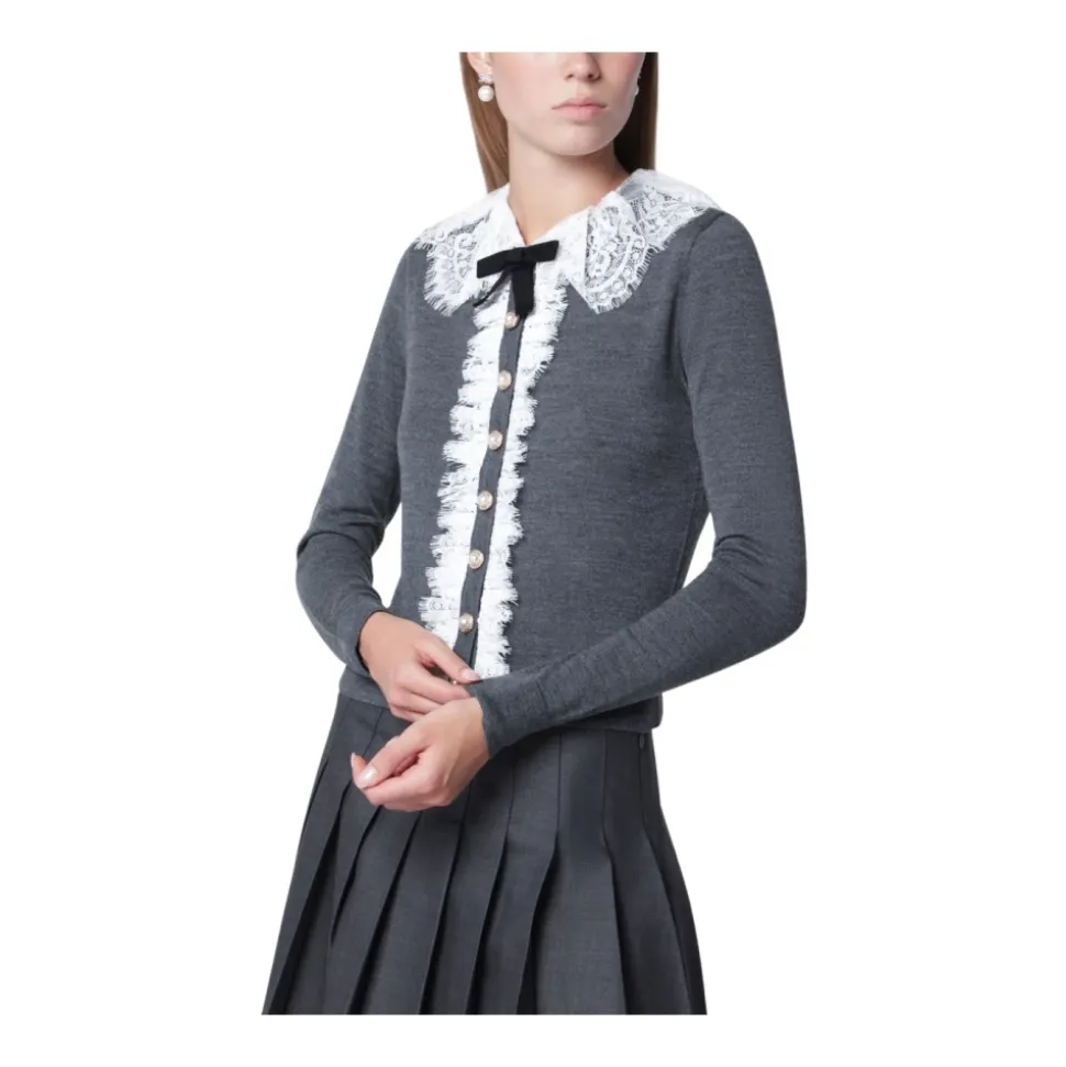 Gilet en maille à col en dentelle