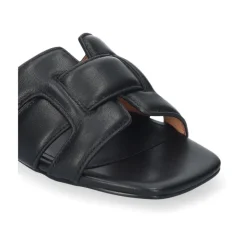 Holly Flat Sandal