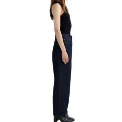 Jean 80's (Weightless)