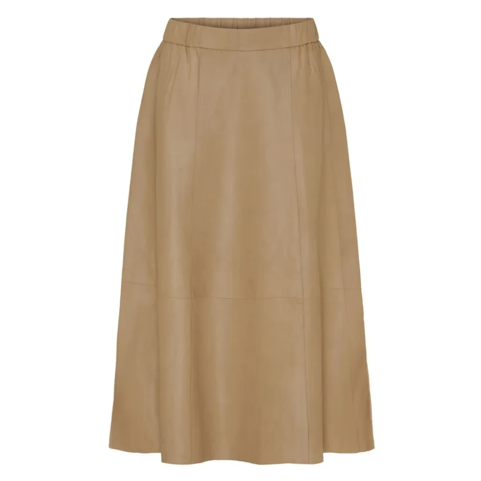 Jupe longue en cuir forme A Latte