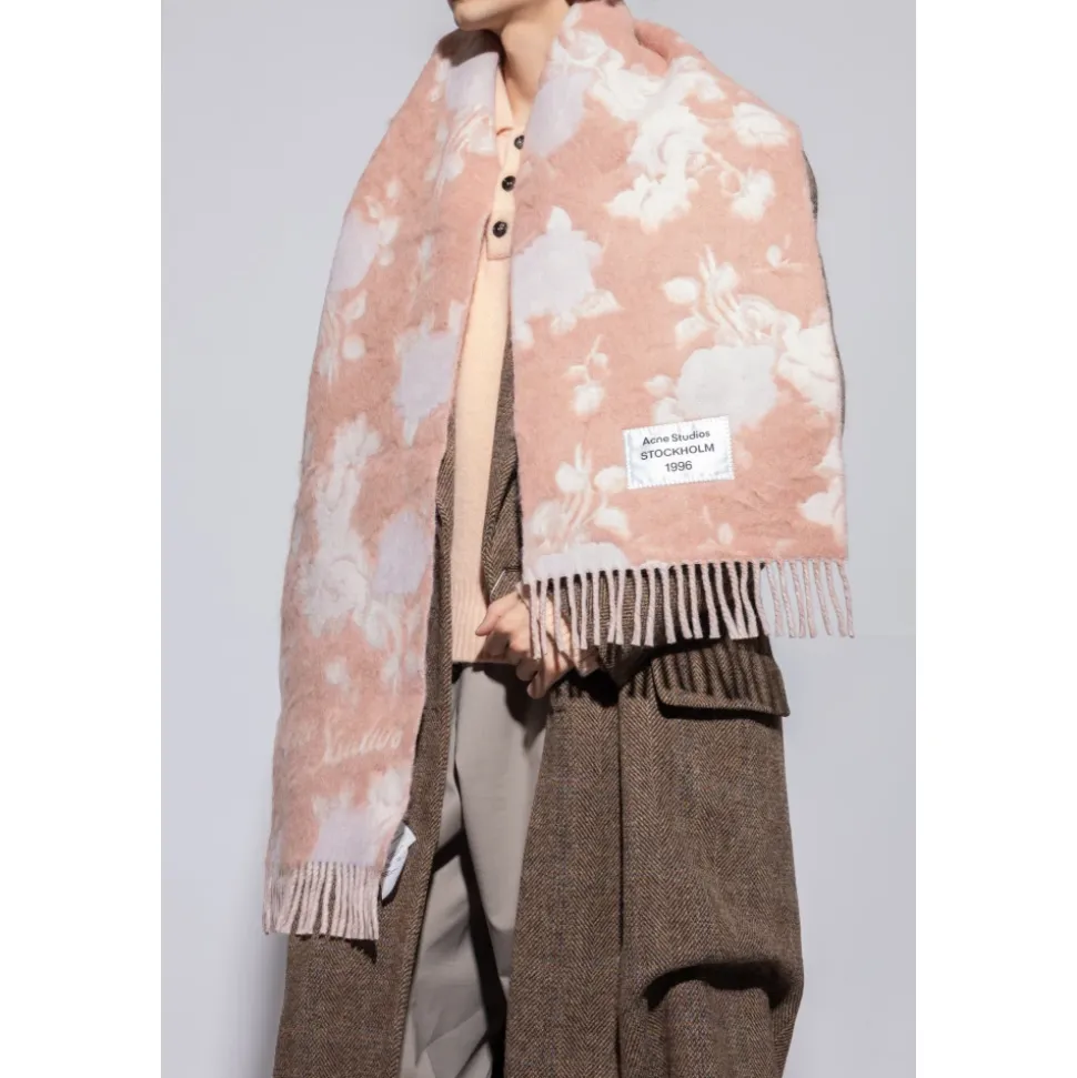 Logo Scarf