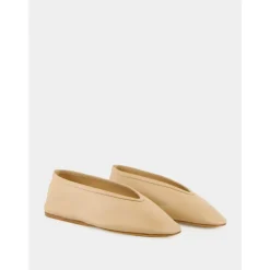 Luna Slipper