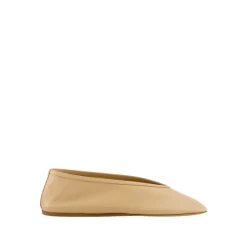 Luna Slipper