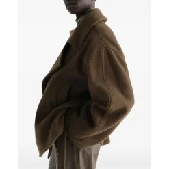 Manteau court à ceinture