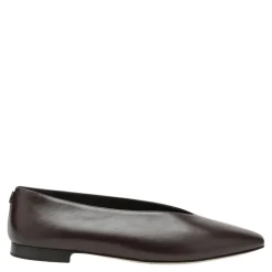 Margot Flat