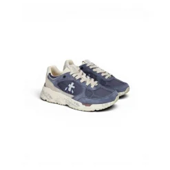 Mased Sneakers