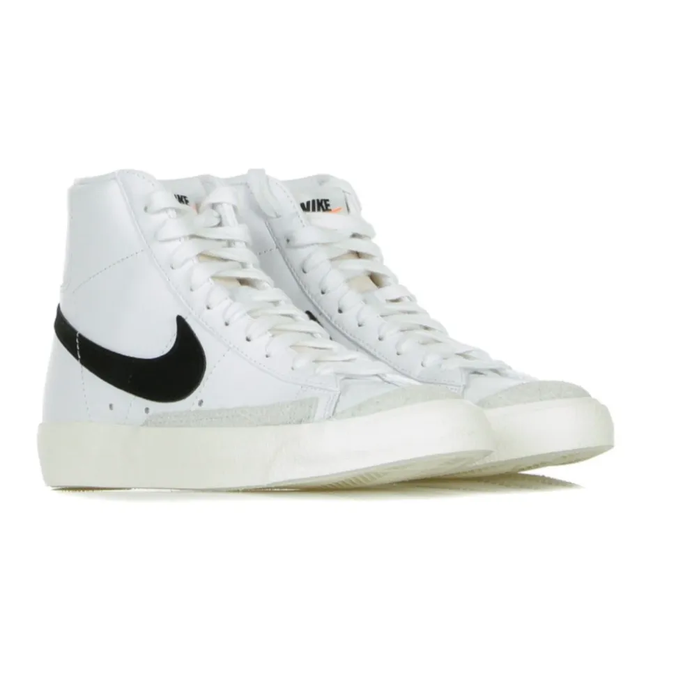 Mid 77 High Top Shoe