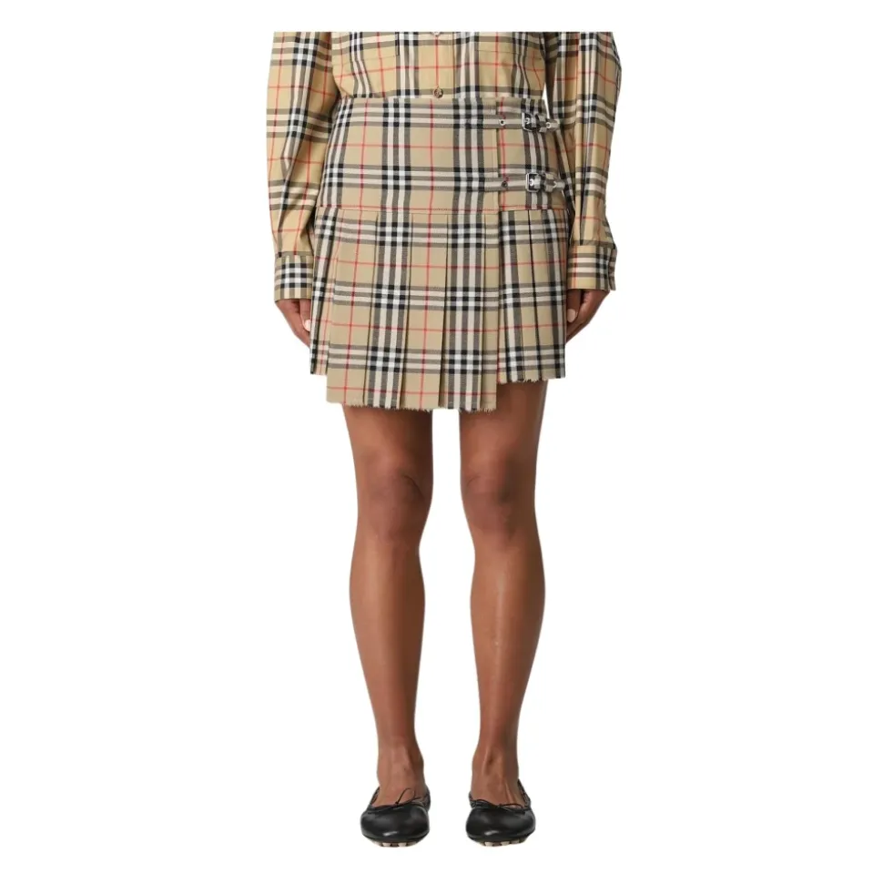 Mini-jupe plissée avec ceinture
