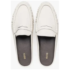 Mules plates en cuir blanc laiteux à bout fermé Estro ER00119866 pour femme
