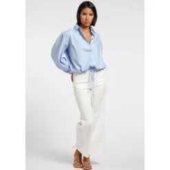 Petit ami pantalone