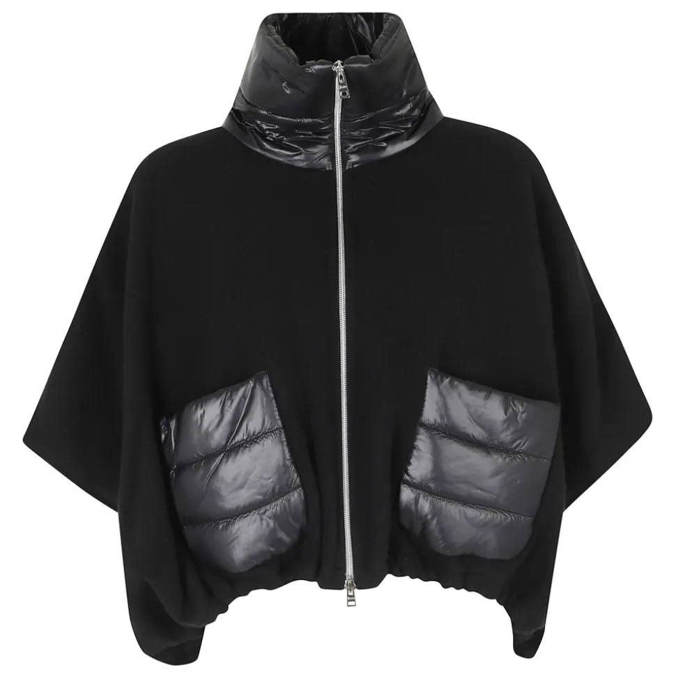 Poncho Court Silhouette A Resort
