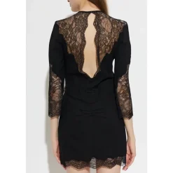 Robe à bordure en dentelle