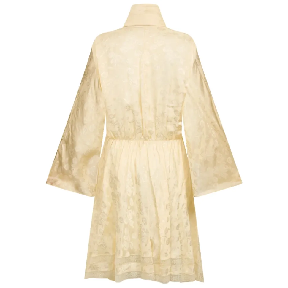 Robe Courte