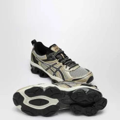 Running Shoes