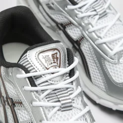 Running Shoes