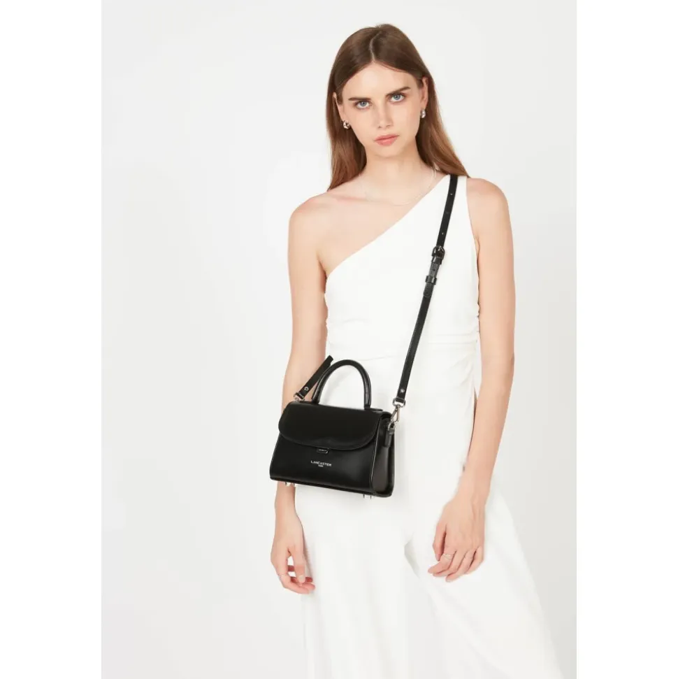 Sac bandoulière en cuir noir avec rabat
