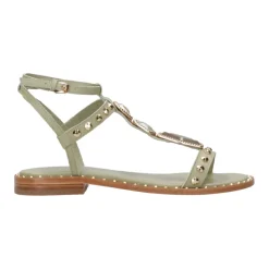 Sandales en cuir clouté