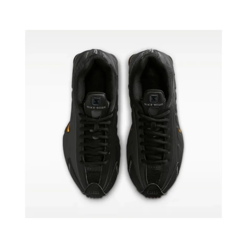 Shox R4