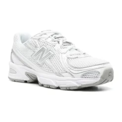 740 Sneakers