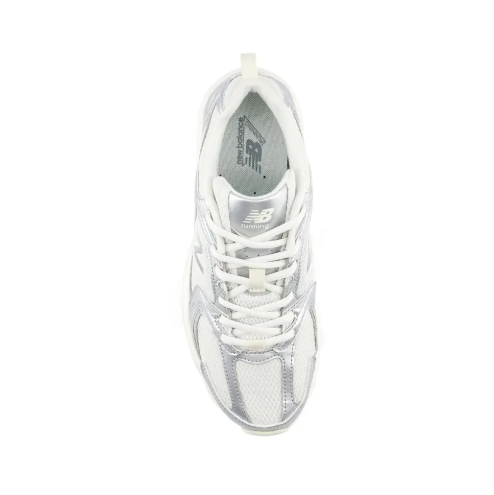530 Sneakers