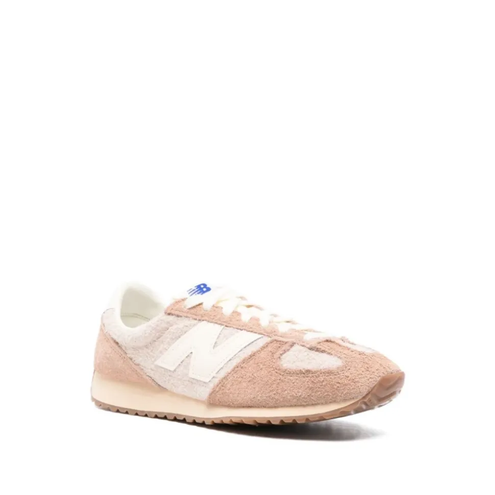 471 Sneakers