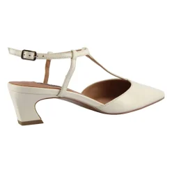 Sneakers Chanel T en Cuir Blanc