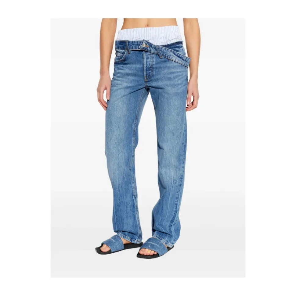 Straight Jeans