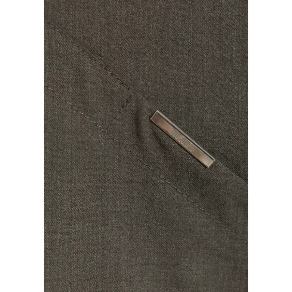 Veste avec épaulettes intégrées